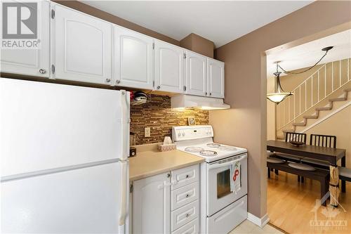 1345 Birchmount Drive, Ottawa, ON - Indoor Photo Showing Kitchen