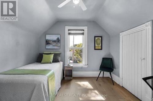 48 Josephine Street, London, ON - Indoor Photo Showing Bedroom