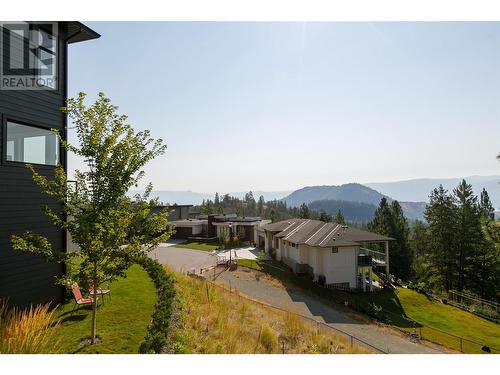 2510 Tallus Heights Lane, West Kelowna, BC - Outdoor