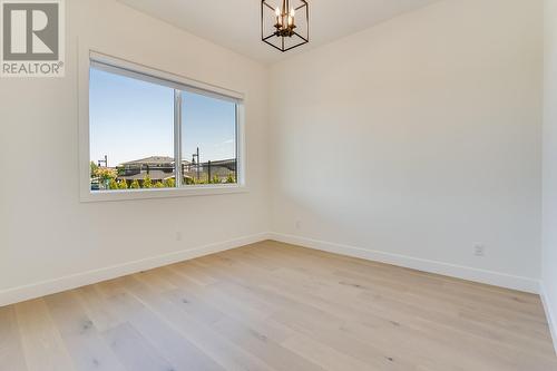 4956 Bucktail Lane, Kelowna, BC - Indoor Photo Showing Other Room