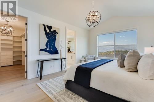 4956 Bucktail Lane, Kelowna, BC - Indoor Photo Showing Bedroom