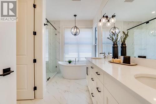 4956 Bucktail Lane, Kelowna, BC - Indoor Photo Showing Bathroom