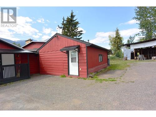 3241 Banff Avenue, Smithers, BC - Outdoor With Exterior