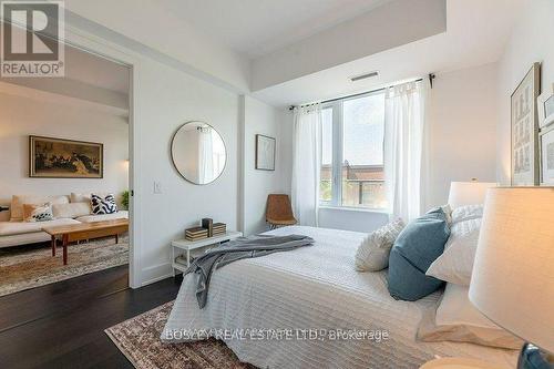 407 - 1888 Queen Street E, Toronto (The Beaches), ON - Indoor Photo Showing Bedroom