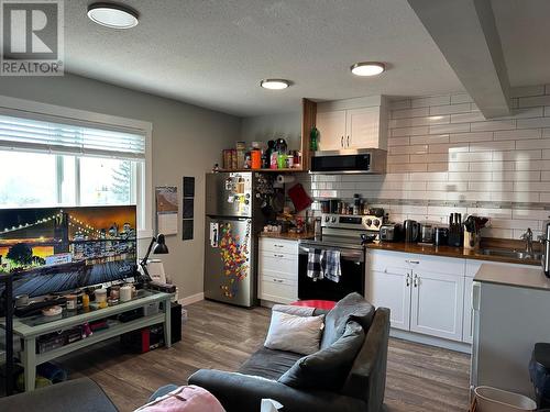 773 Nicholson  Road, Golden, BC - Indoor Photo Showing Kitchen