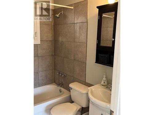 773 Nicholson  Road, Golden, BC - Indoor Photo Showing Bathroom