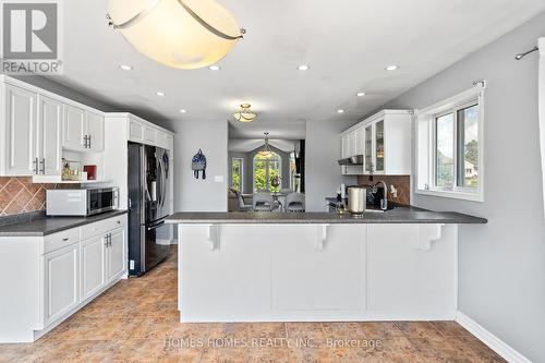 5183 Sherkston Road, Port Colborne (Sherkston), ON - Indoor Photo Showing Kitchen