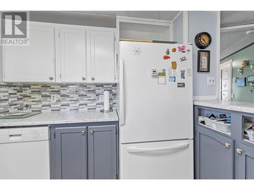 6150 Trans Canada Highway, Chase, BC - Indoor Photo Showing Kitchen