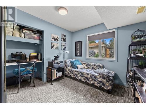 2449 Waverly Place, Blind Bay, BC - Indoor Photo Showing Bedroom