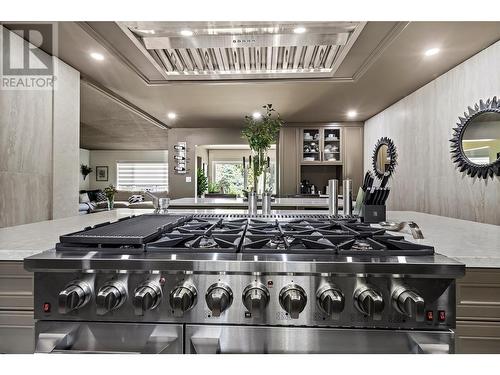 2449 Waverly Place, Blind Bay, BC - Indoor Photo Showing Kitchen