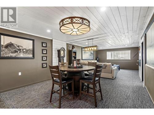 2449 Waverly Place, Blind Bay, BC - Indoor Photo Showing Dining Room