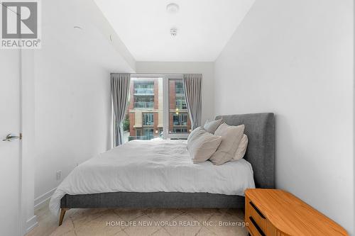 103 - 33 Helendale Avenue, Toronto (Yonge-Eglinton), ON - Indoor Photo Showing Bedroom