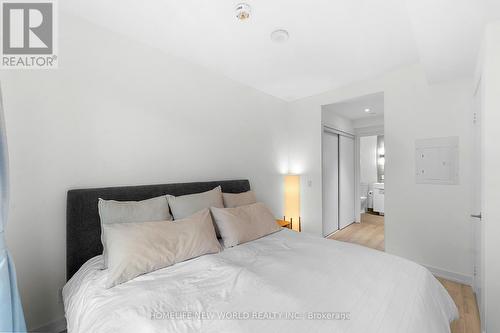 103 - 33 Helendale Avenue, Toronto (Yonge-Eglinton), ON - Indoor Photo Showing Bedroom