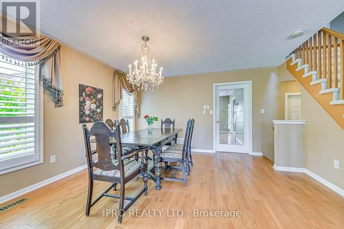 2251 Kenneth Crescent, Burlington (Orchard), ON - Indoor Photo Showing Dining Room