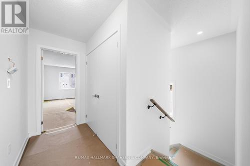 1346 Kaniv Street, Oakville, ON - Indoor Photo Showing Other Room