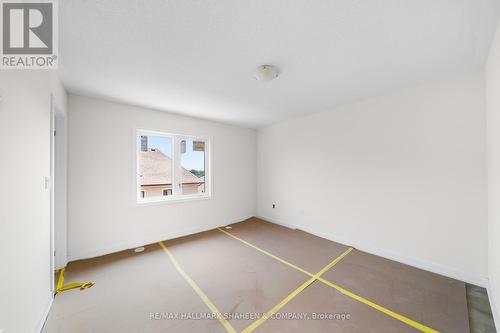 1346 Kaniv Street, Oakville, ON - Indoor Photo Showing Other Room