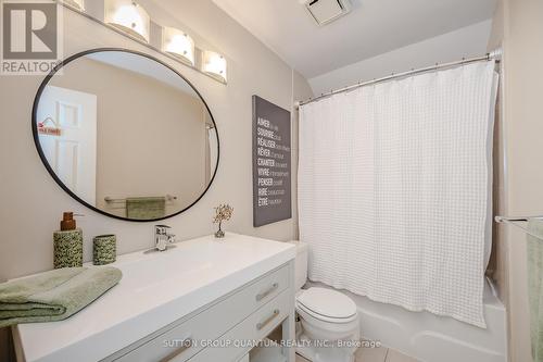 1 - 1250 Marlborough Court, Oakville (College Park), ON - Indoor Photo Showing Bathroom