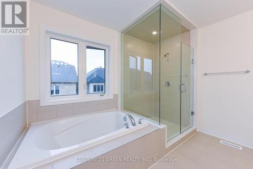 3932 Leonardo Street, Burlington, ON - Indoor Photo Showing Bathroom