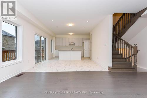 3932 Leonardo Street, Burlington, ON - Indoor Photo Showing Other Room