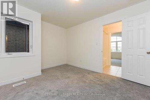 3932 Leonardo Street, Burlington, ON - Indoor Photo Showing Other Room