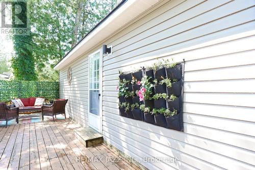 819 - 225 Platten Boulevard, Scugog (Port Perry), ON - Outdoor With Deck Patio Veranda With Exterior