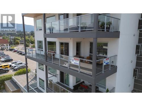 131 Harbourfront Drive Ne Unit# 402, Salmon Arm, BC - Outdoor