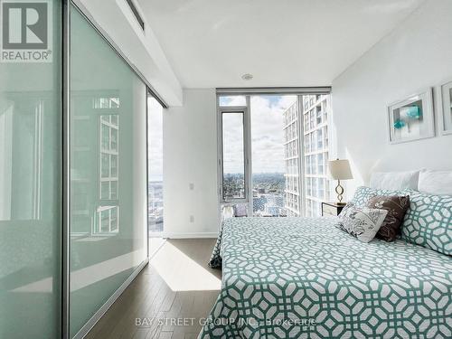 4009 - 101 Peter Street, Toronto (Waterfront Communities), ON - Indoor Photo Showing Bedroom