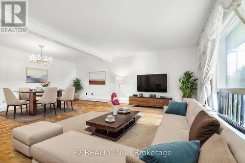 120 Brighton Avenue, Toronto (Bathurst Manor), ON - Indoor Photo Showing Living Room