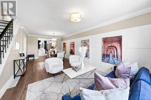 54 Tower Drive, Toronto (Wexford-Maryvale), ON - Indoor Photo Showing Living Room