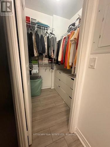 121 - 339 Rathburn Road W, Mississauga (City Centre), ON - Indoor With Storage