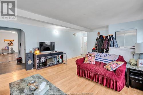 3426 Howard Avenue, Windsor, ON - Indoor