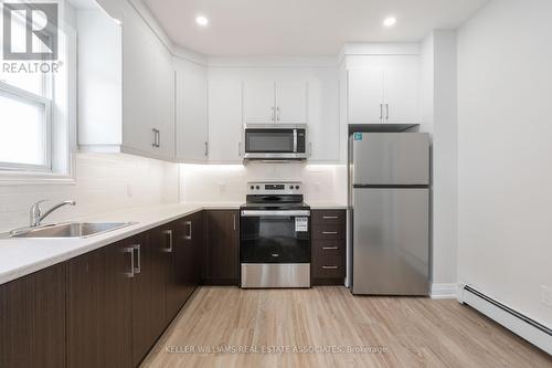 1 - 237 Church Street, St. Catharines, ON - Indoor Photo Showing Kitchen With Stainless Steel Kitchen With Upgraded Kitchen