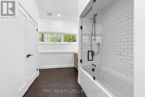 39 Todholm Drive, Muskoka Lakes, ON - Indoor Photo Showing Bathroom