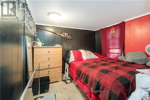 640 King Street, Port Colborne, ON - Indoor Photo Showing Bedroom