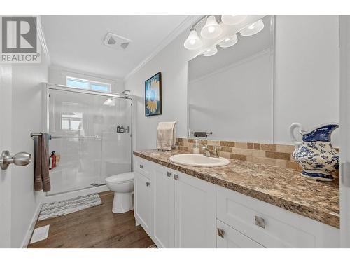 1835 Nancee Way Court Unit# 65, West Kelowna, BC - Indoor Photo Showing Bathroom