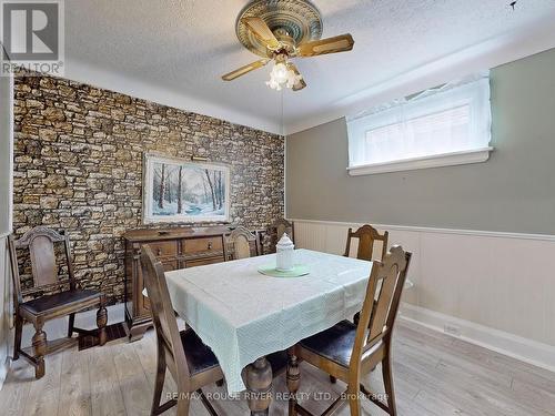 330 Adelaide Avenue E, Oshawa (O'Neill), ON - Indoor Photo Showing Dining Room