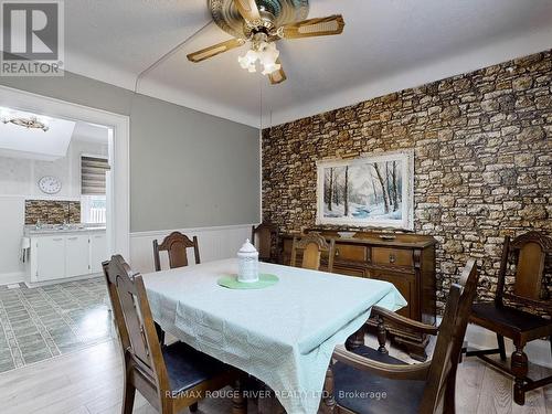 330 Adelaide Avenue E, Oshawa (O'Neill), ON - Indoor Photo Showing Dining Room