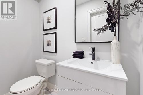 14224 Warden Avenue, Whitchurch-Stouffville, ON - Indoor Photo Showing Bathroom