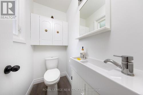 151 Grandview Avenue, Markham, ON - Indoor Photo Showing Bathroom