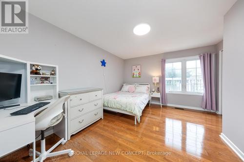 151 Grandview Avenue, Markham, ON - Indoor Photo Showing Bedroom