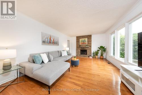 151 Grandview Avenue, Markham, ON - Indoor Photo Showing Living Room With Fireplace