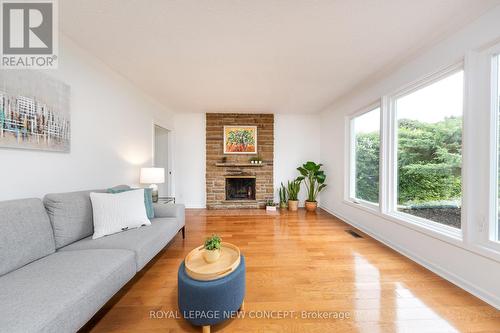 151 Grandview Avenue, Markham, ON - Indoor Photo Showing Living Room With Fireplace