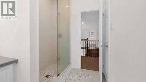 10096 Tenth Line, Halton Hills, ON - Indoor Photo Showing Bathroom