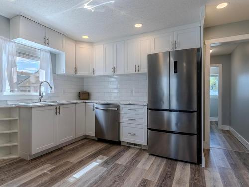 138 Marcel Street, Kamloops, BC - Indoor Photo Showing Kitchen