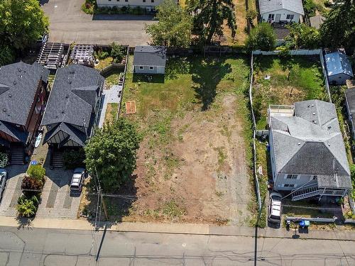 432 & 444 2Nd St, Courtenay, BC 