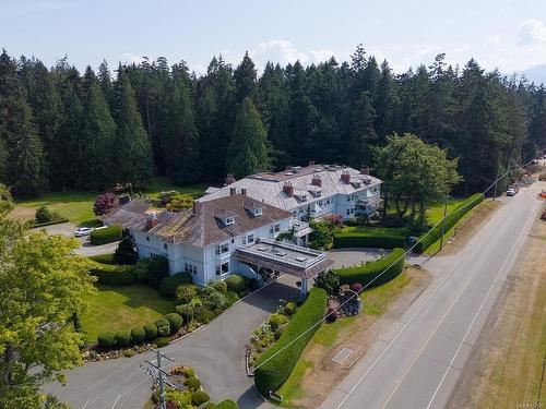 204-292 Crescent Rd East, Qualicum Beach, BC - Outdoor With View