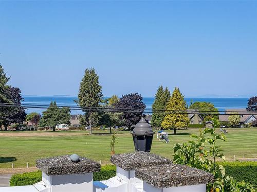 204-292 Crescent Rd East, Qualicum Beach, BC - Outdoor With Body Of Water With View