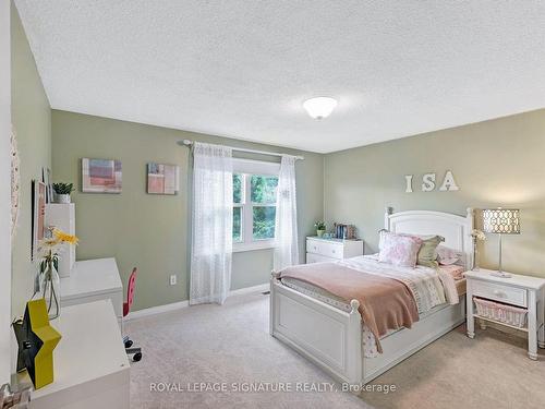 4008 Powderhorn Crt, Mississauga, ON - Indoor Photo Showing Bedroom