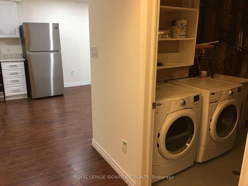 67 Clairfields Dr E, Guelph, ON - Indoor Photo Showing Laundry Room