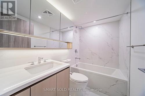 2811 - 38 Widmer Street, Toronto (Waterfront Communities), ON - Indoor Photo Showing Bathroom